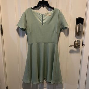 Women’s light sage green dress size medium